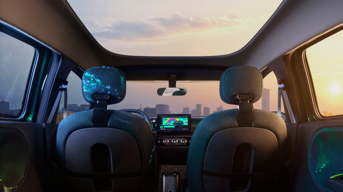 Renault Twingo E-Tech electric prototype interieur